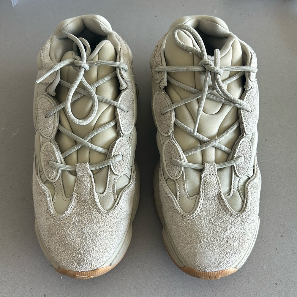YEEZY 500